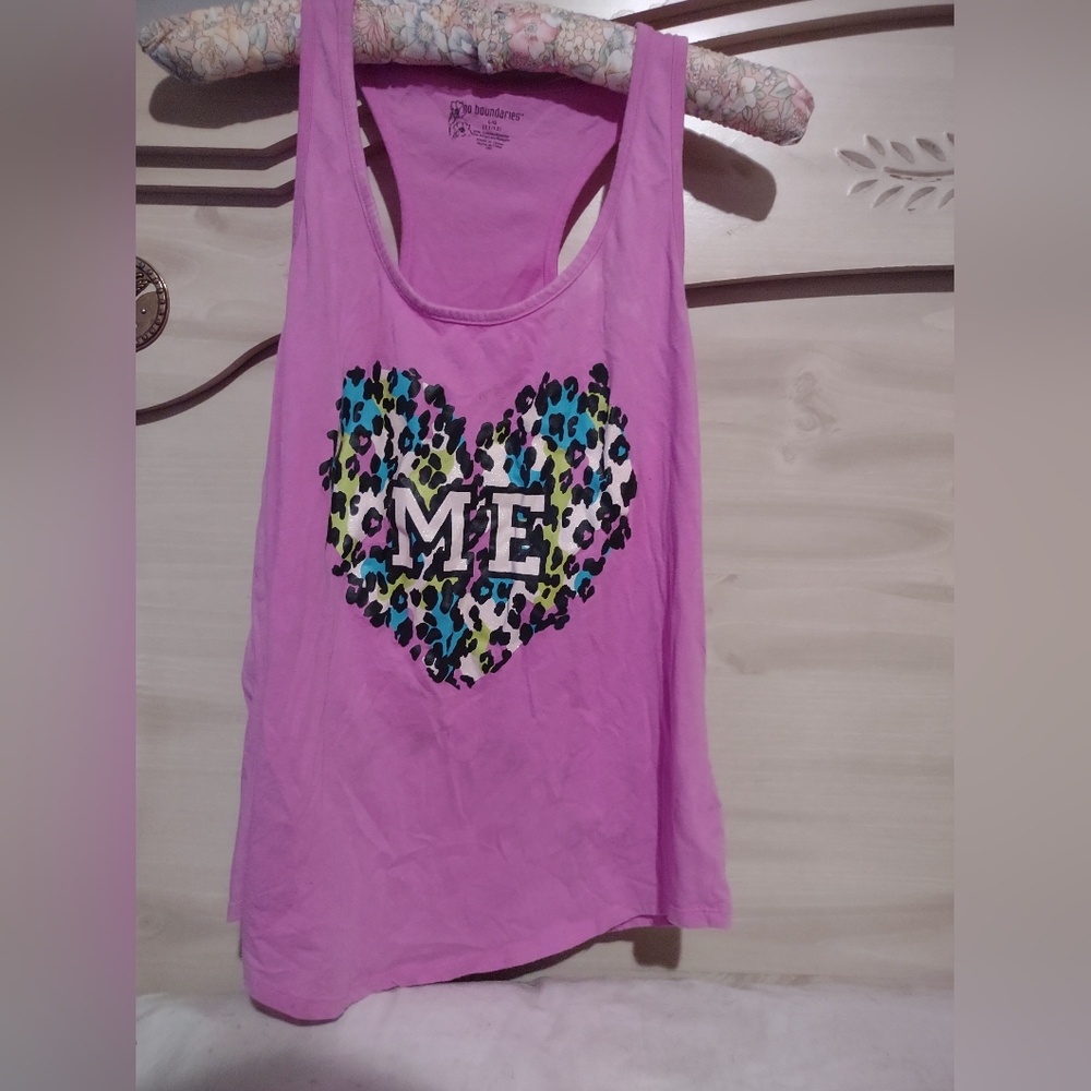 Razor back tank